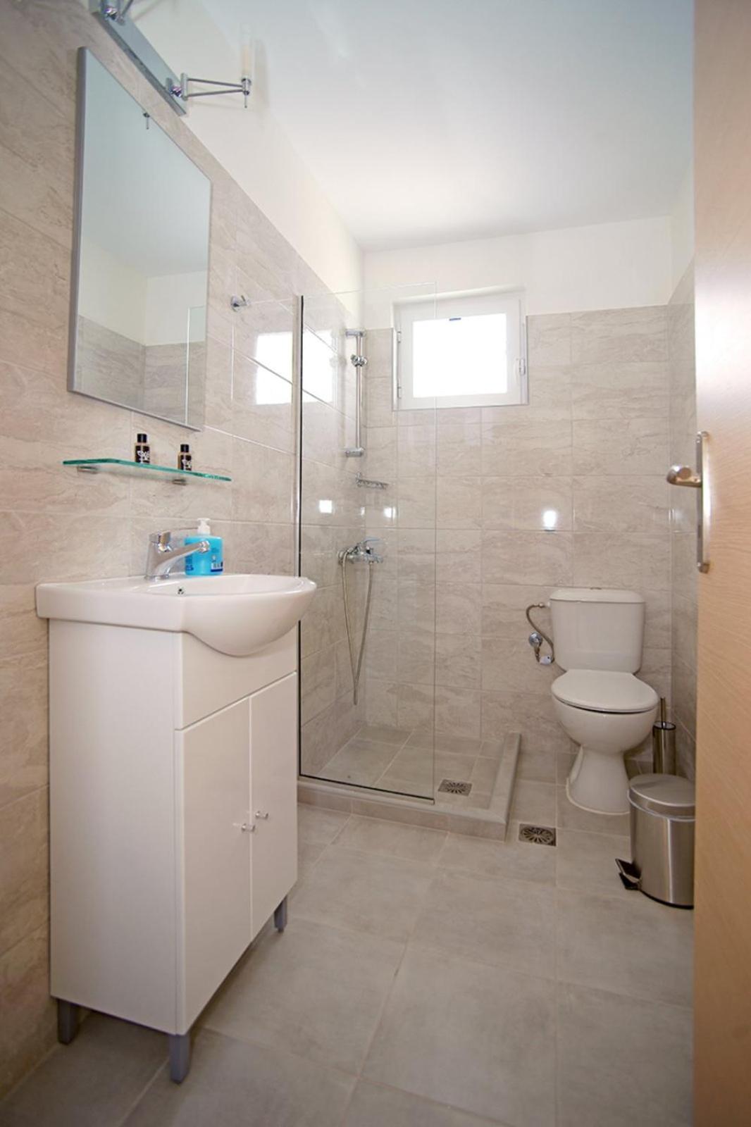 كيوبارِسِيا Karnagio Rooms المظهر الخارجي الصورة