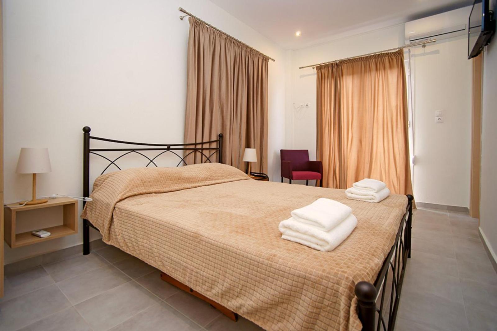 كيوبارِسِيا Karnagio Rooms المظهر الخارجي الصورة